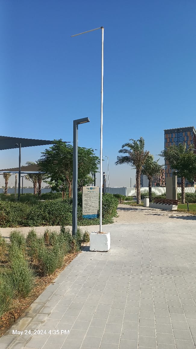 1 6m Advertising Flag Pole - 50mm Diameter, Rotating Arm, Concrete Base