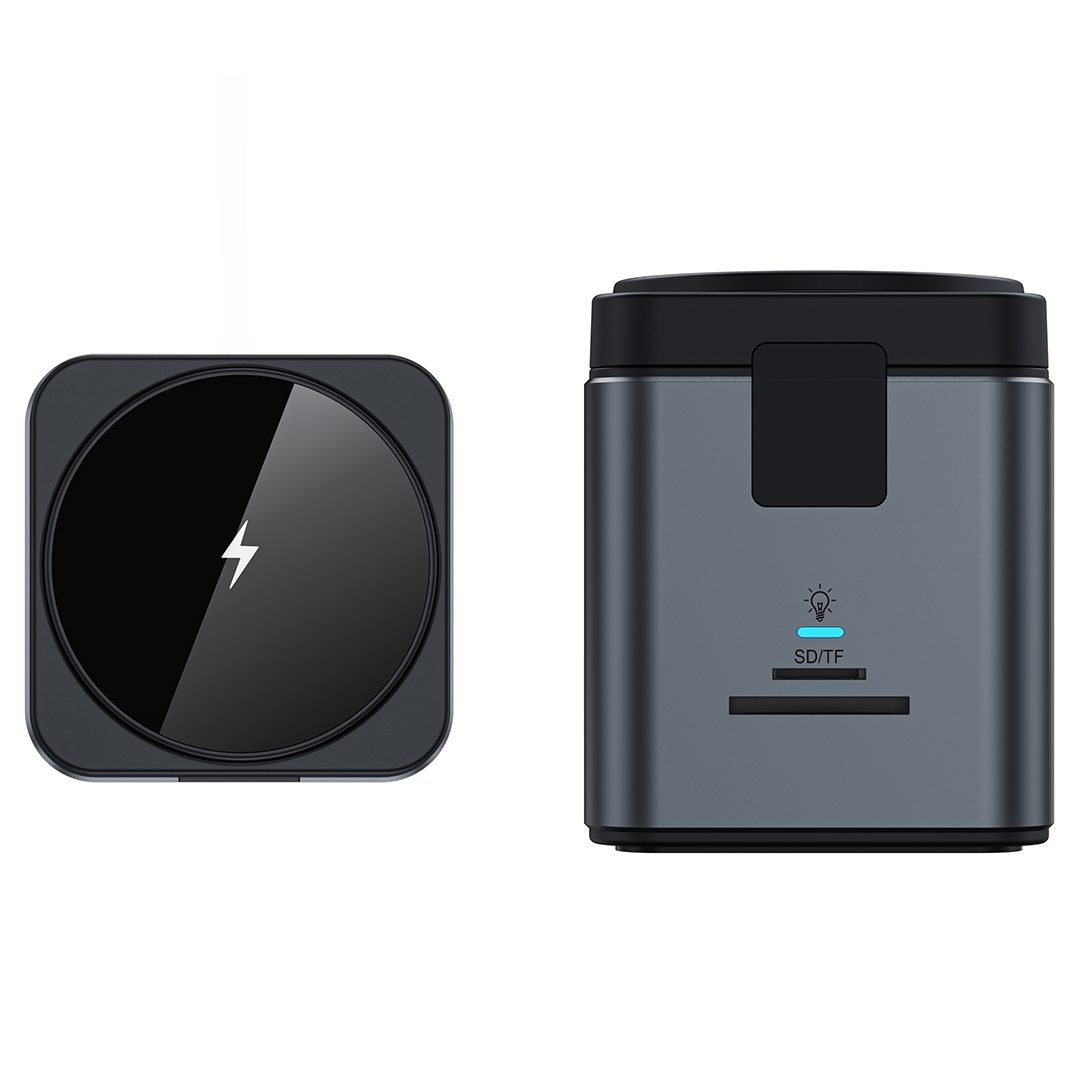 8N1 Hub — Gunmetal Multi-Port Charging Hub