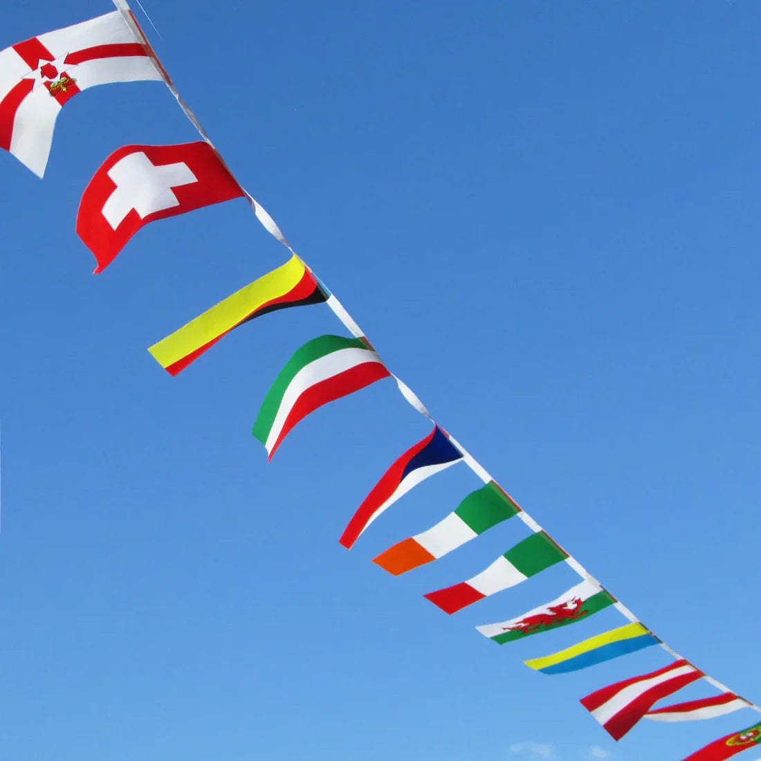 Bunting – Double-Sided A5 Flags on Taffeta Satin with Rope (20 Flags per Bunting)