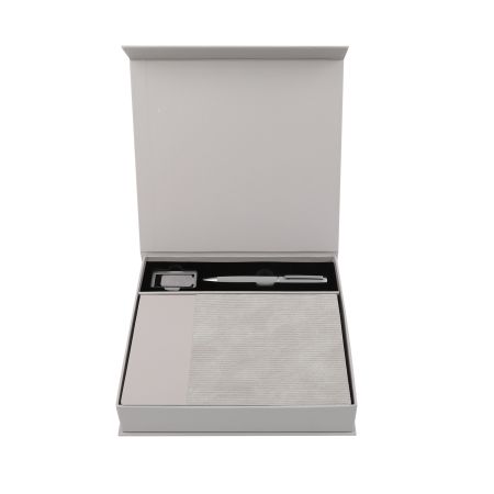 Agenda Set — Elegant Notebook with Metal Pen