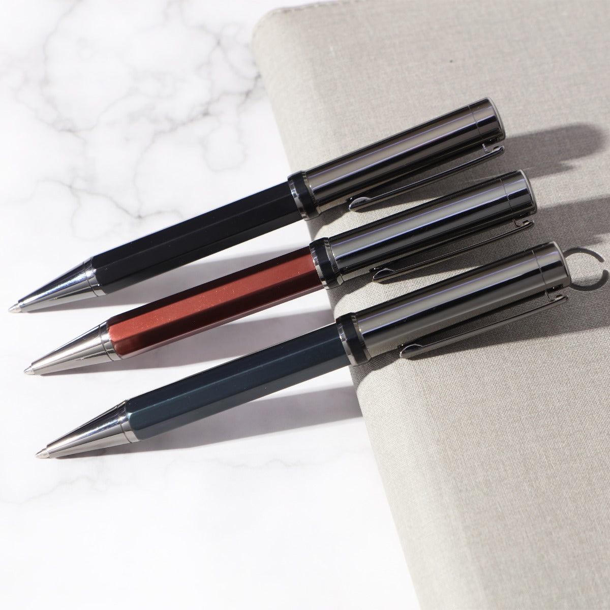 Allure Pen — Luxury Octagon-Sided Twist Ballpoint Pen