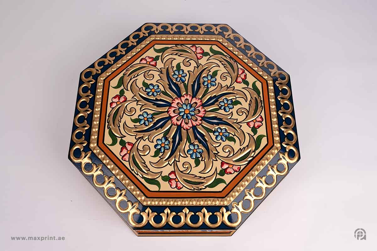 Damascene Drawing - Gift Box