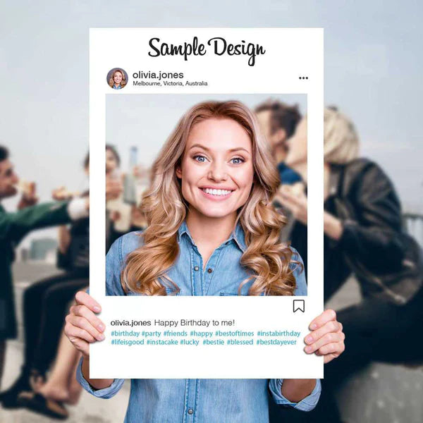 Social Media Frame