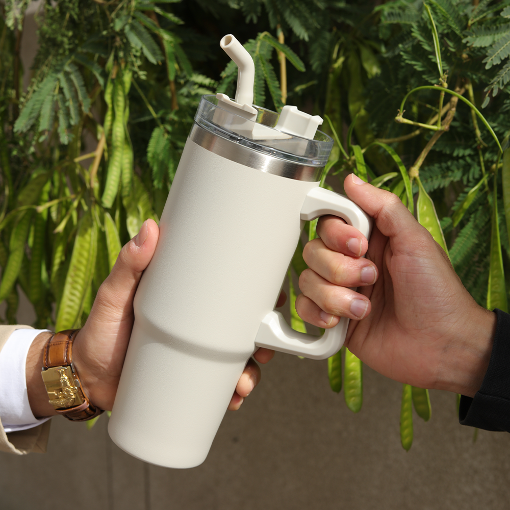 Megaflask — Versatile 900ml
