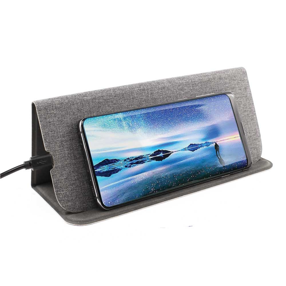 Fast Wireless Charging Mousepad in 15W, Foldable Design Type-C