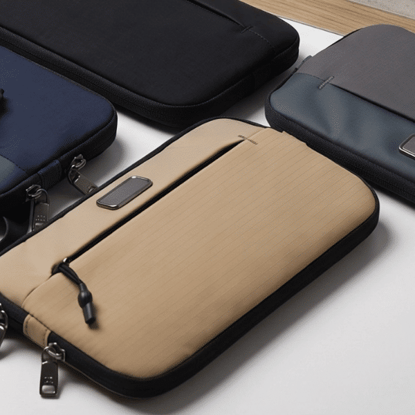 Jetslim — Expandable Slim Handbag, Water-Resistant Taslon Nylon with 8cm Hidden Expansion Layer
