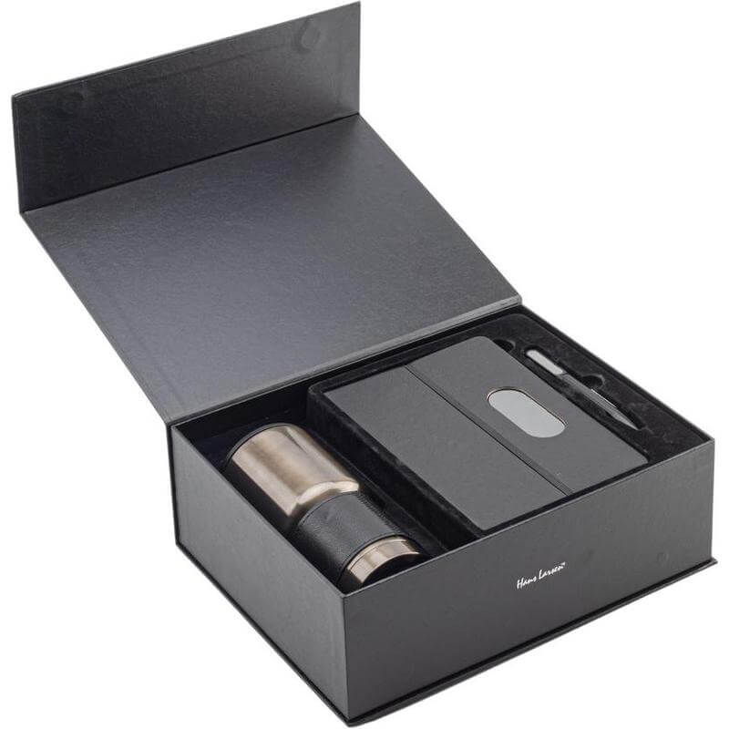GIESSEN - Hans Larsen Gift Set of Tumbler, Notebook and Pen - Black — view 7 — MaxPrint Dubai