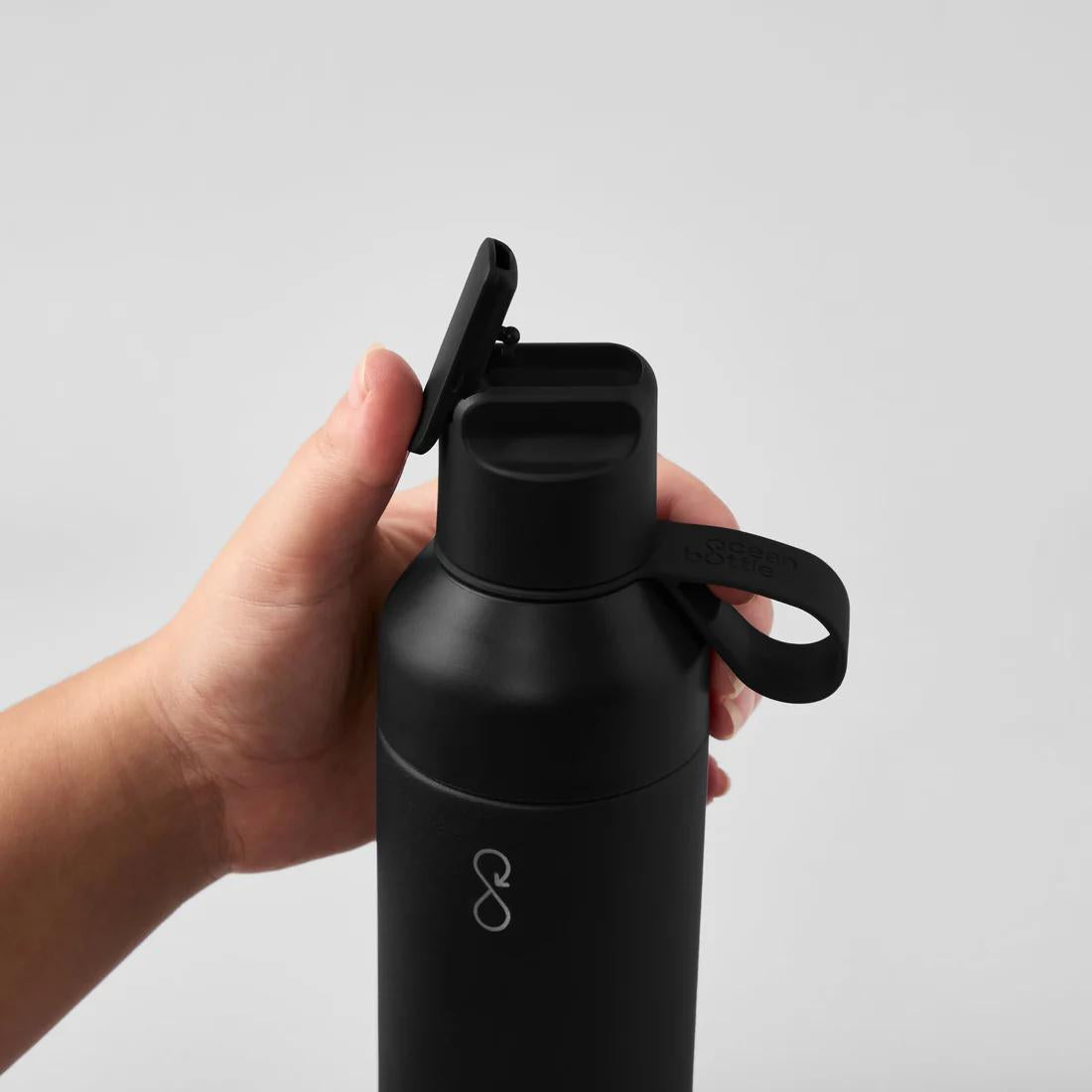 GO by Ocean Bottle - Obsidian Black — view 5 — MaxPrint Dubai