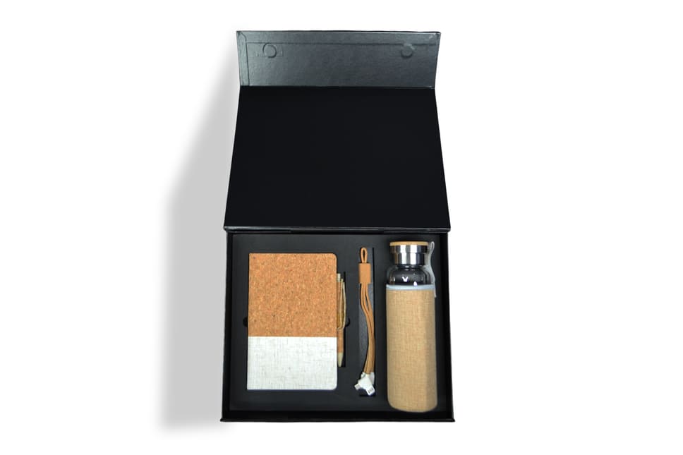 Eco-Friendly Gift Set — view 2 — MaxPrint Dubai