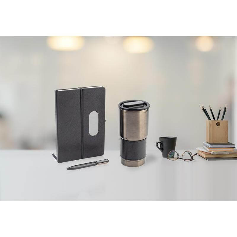 GIESSEN - Hans Larsen Gift Set of Tumbler, Notebook and Pen - Black — view 8 — MaxPrint Dubai