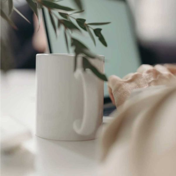 50 White Ceramic Mugs