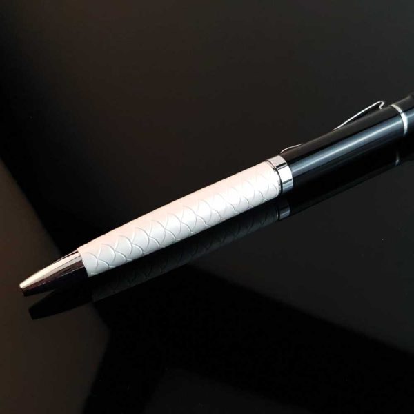 500 Arowana Luxurious Pens